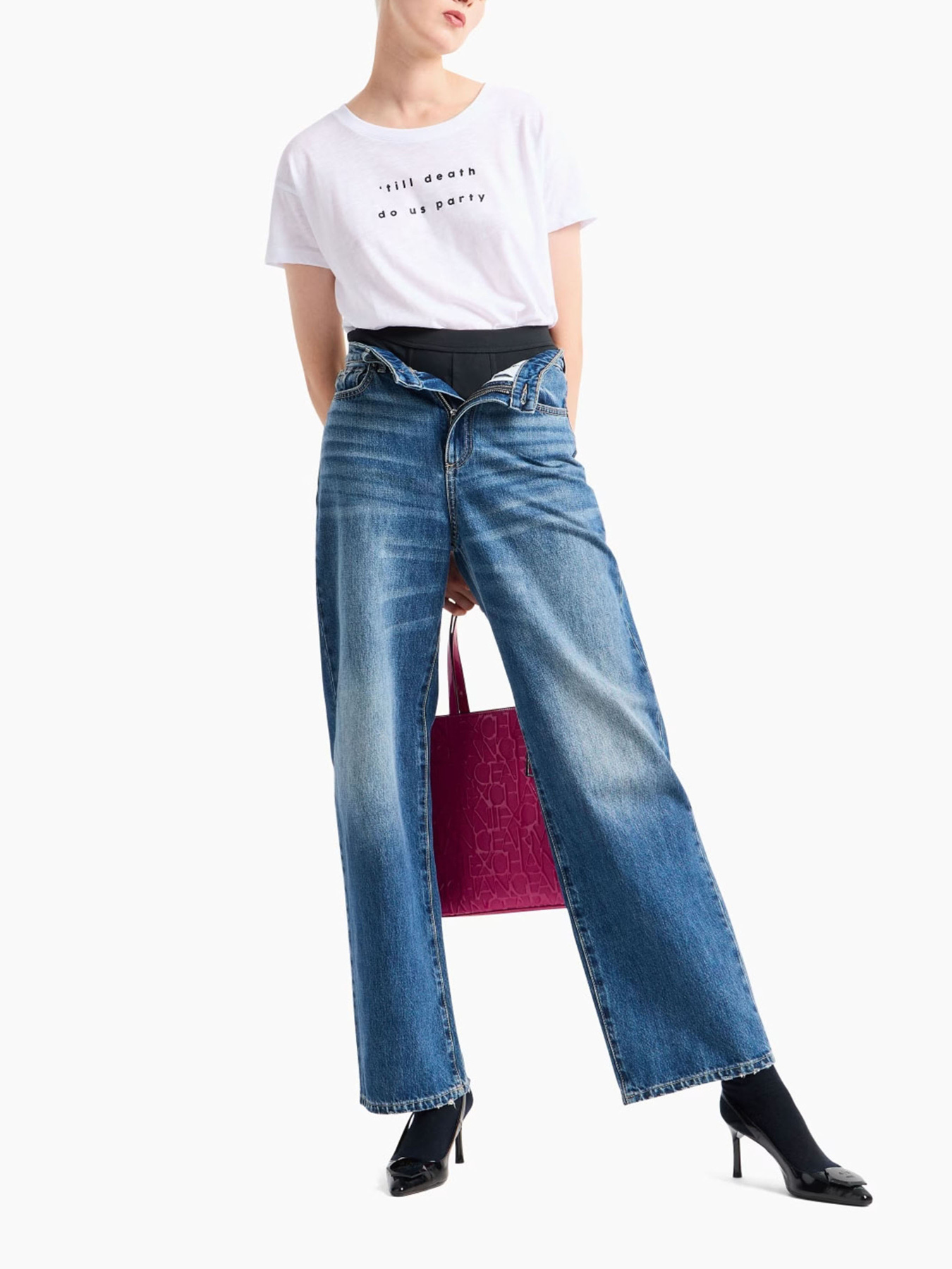 Широкие джинсы Armani Exchange модель 6DYJ38-Y19HZ-05EK Широкие джинсы Armani Exchange модель 6DYJ38-Y19HZ-05EK Фото