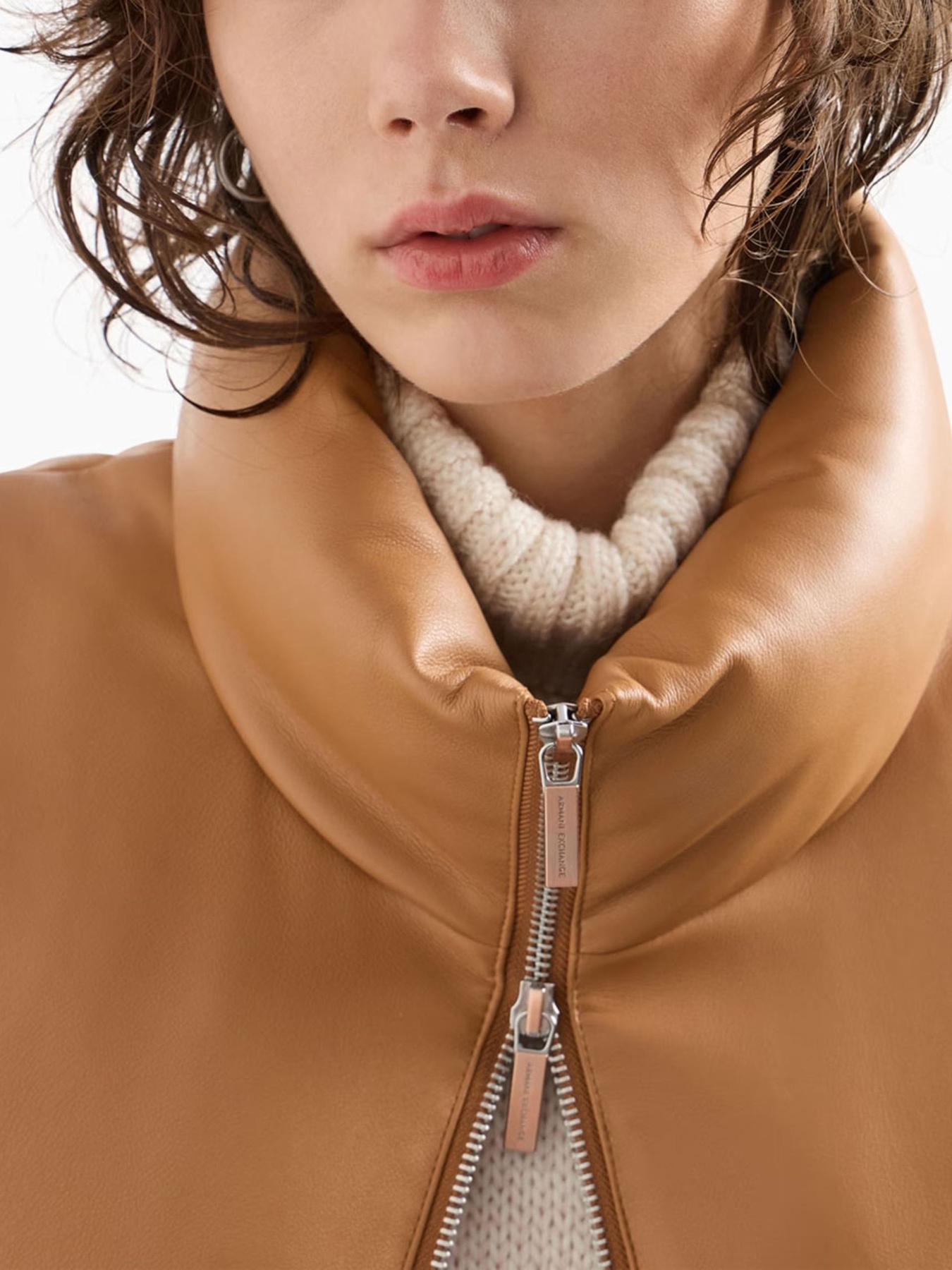 Жилет с утеплителем Armani Exchange модель 6DYQ21-YNNYZ-1788 Фото