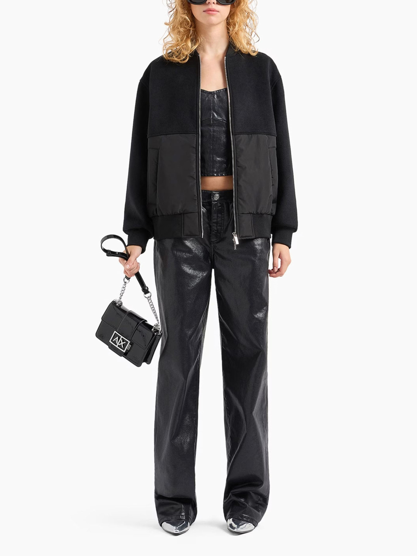 Широкі джинси Armani Exchange Black Edition модель XW000056-AF10212-MC002 Фото