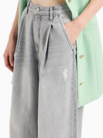 Широкие джинсы Armani Exchange модель 6DYJ33-Y19AZ-0903 Широкие джинсы Armani Exchange модель 6DYJ33-Y19AZ-0903 Фото