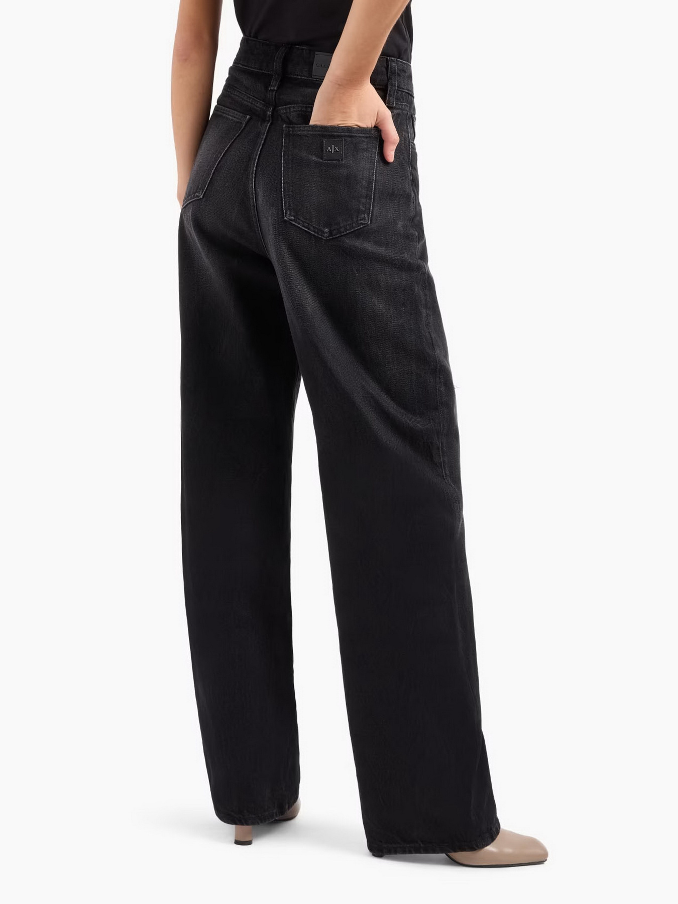 Широкие джинсы Armani Exchange модель 6DYJ38-Y18IZ-0204 Фото