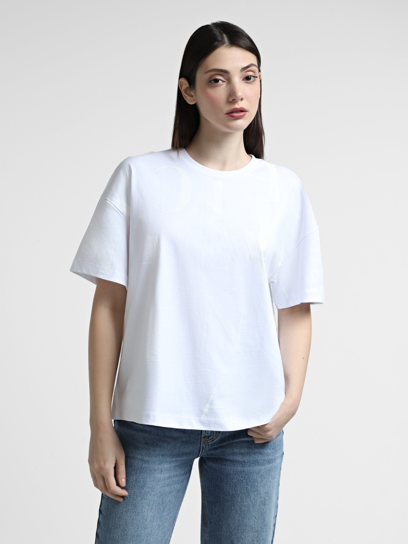 Футболка Armani Exchange модель 6DYT14-YJ7VZ-1000 Фото