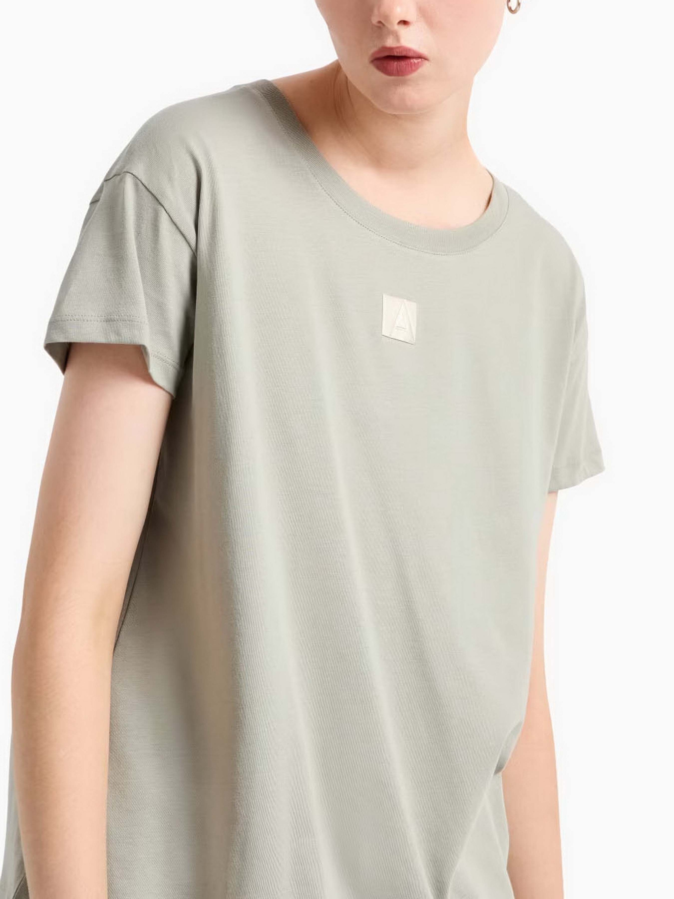 Футболка Armani Exchange A Line модель 6DYT24-YJ3RZ-1999 Фото