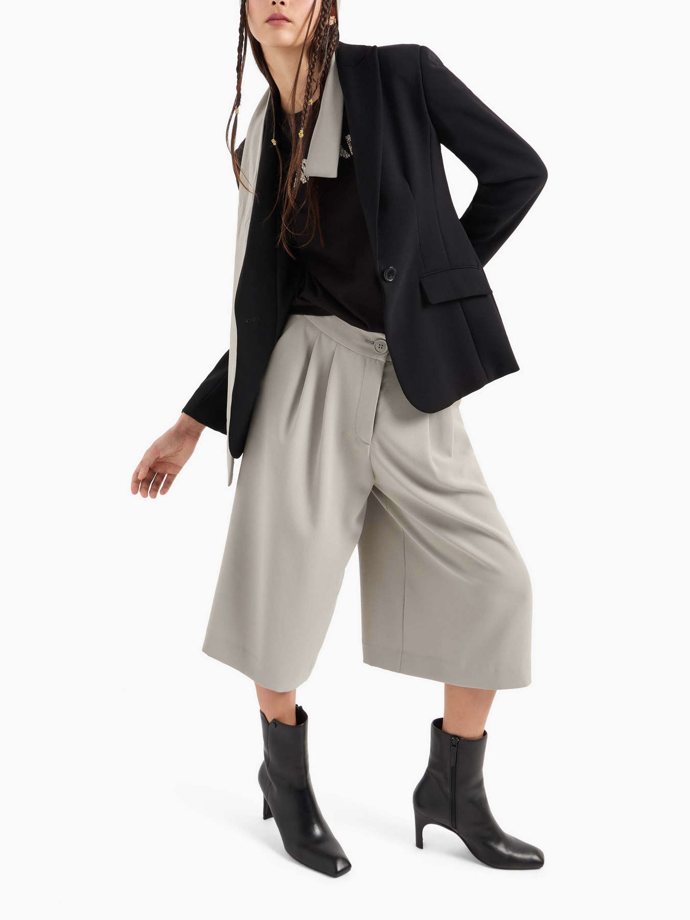 Футболка Armani Exchange модель 6DYT36-YJ7VZ-1200 Фото