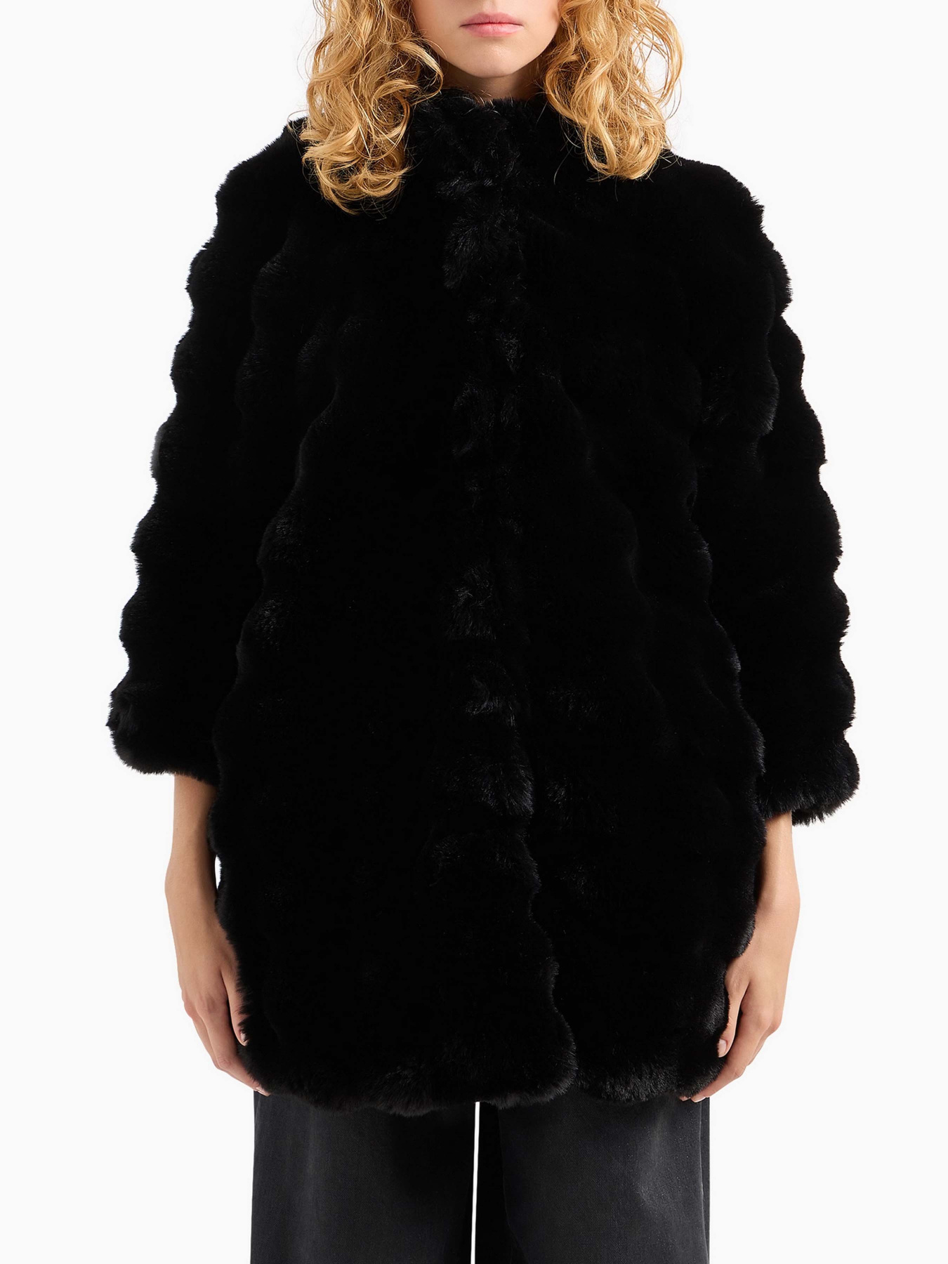 Шуба Armani Exchange модель XW000025-AF10215-UC001 Фото