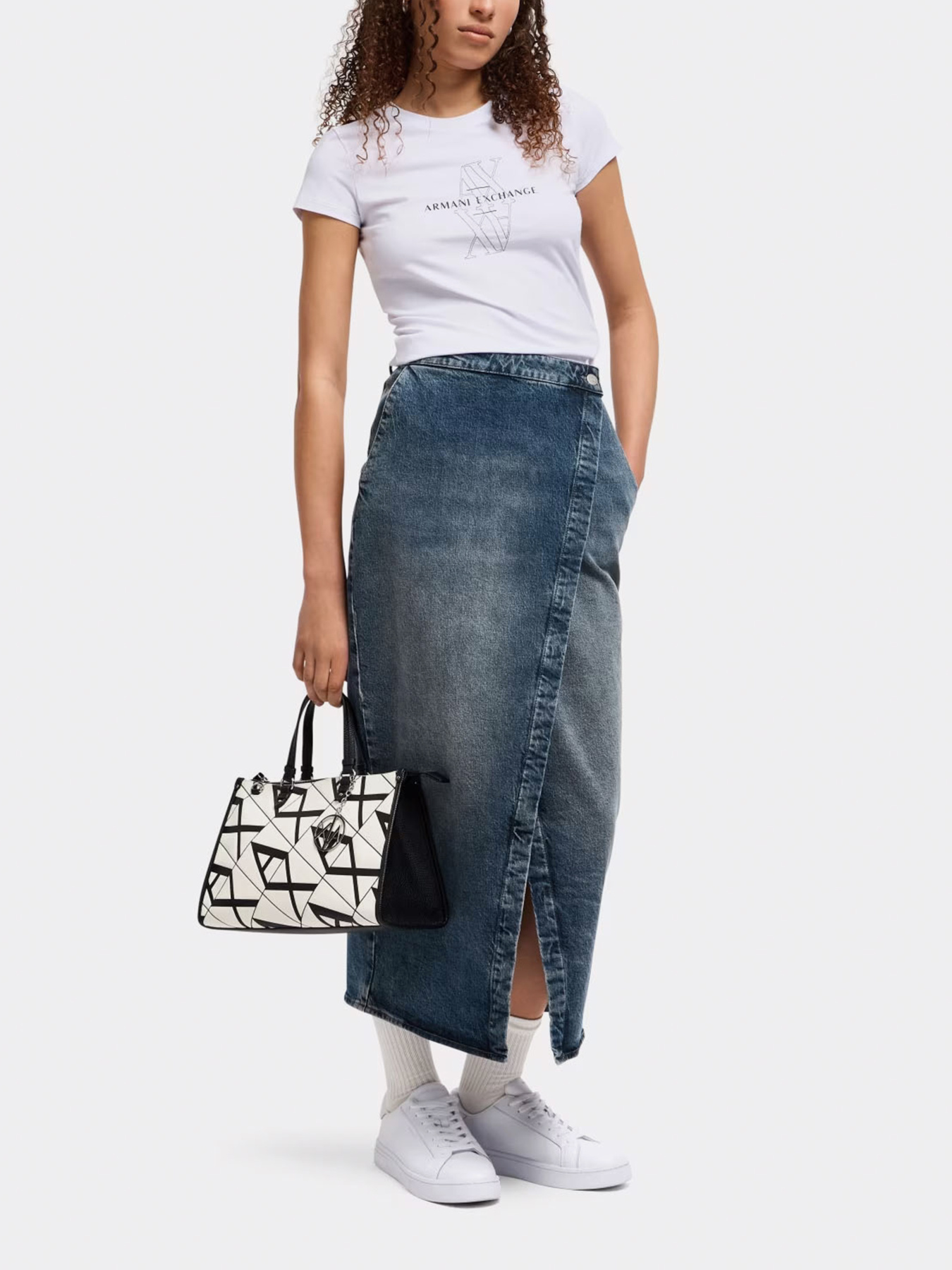 Футболка Armani Exchange модель XW000512-AF11929-U0002 Фото