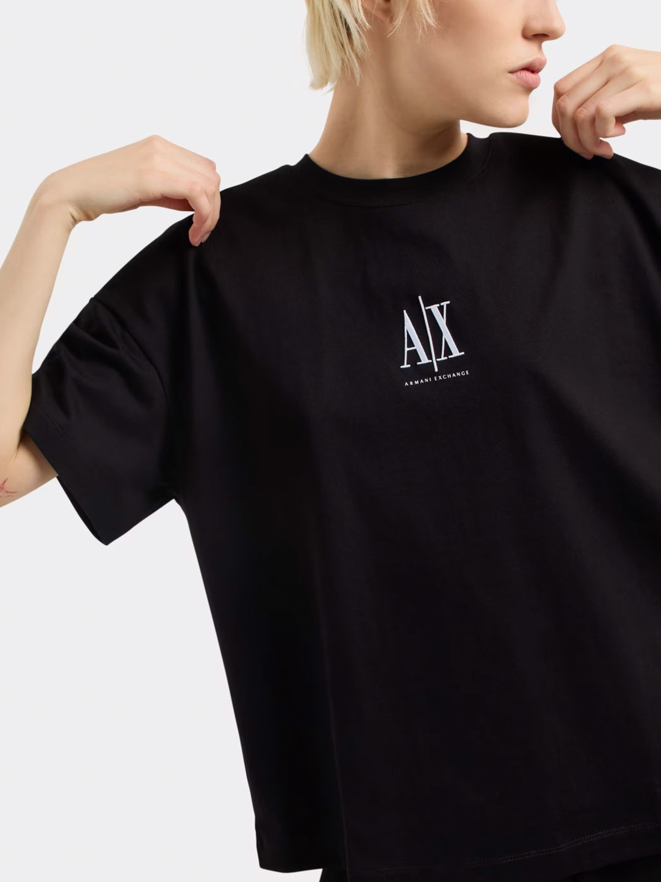 Футболка Armani Exchange модель XW001182-AF15085-UC001 Фото