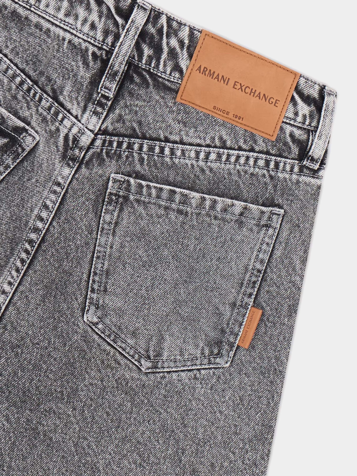 Бойфренди Armani Exchange модель XW000100-AF12846-M8001 Фото