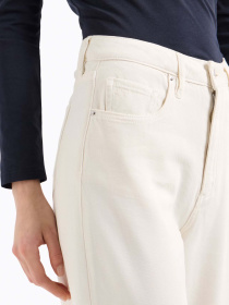 Бойфренди Armani Exchange модель XW000100-AF12858-U1003 Фото