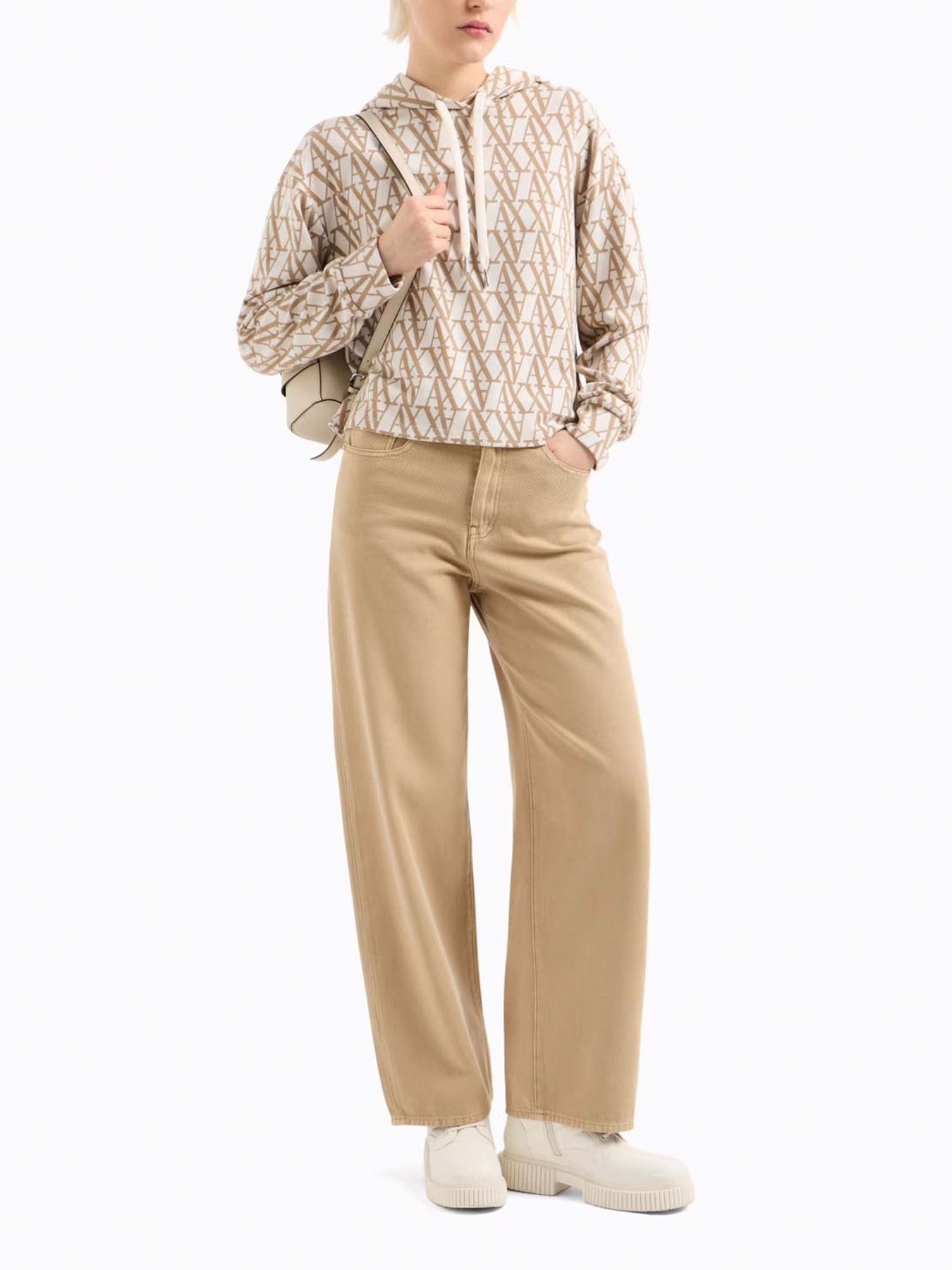 Бойфренди Armani Exchange модель XW000100-AF12858-U6218 Фото