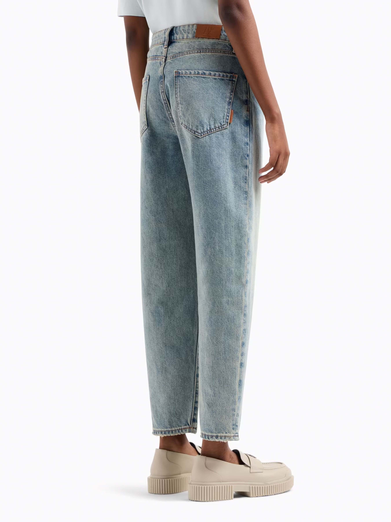 Бойфренди Armani Exchange модель XW000128-AF10869-MB001 Фото