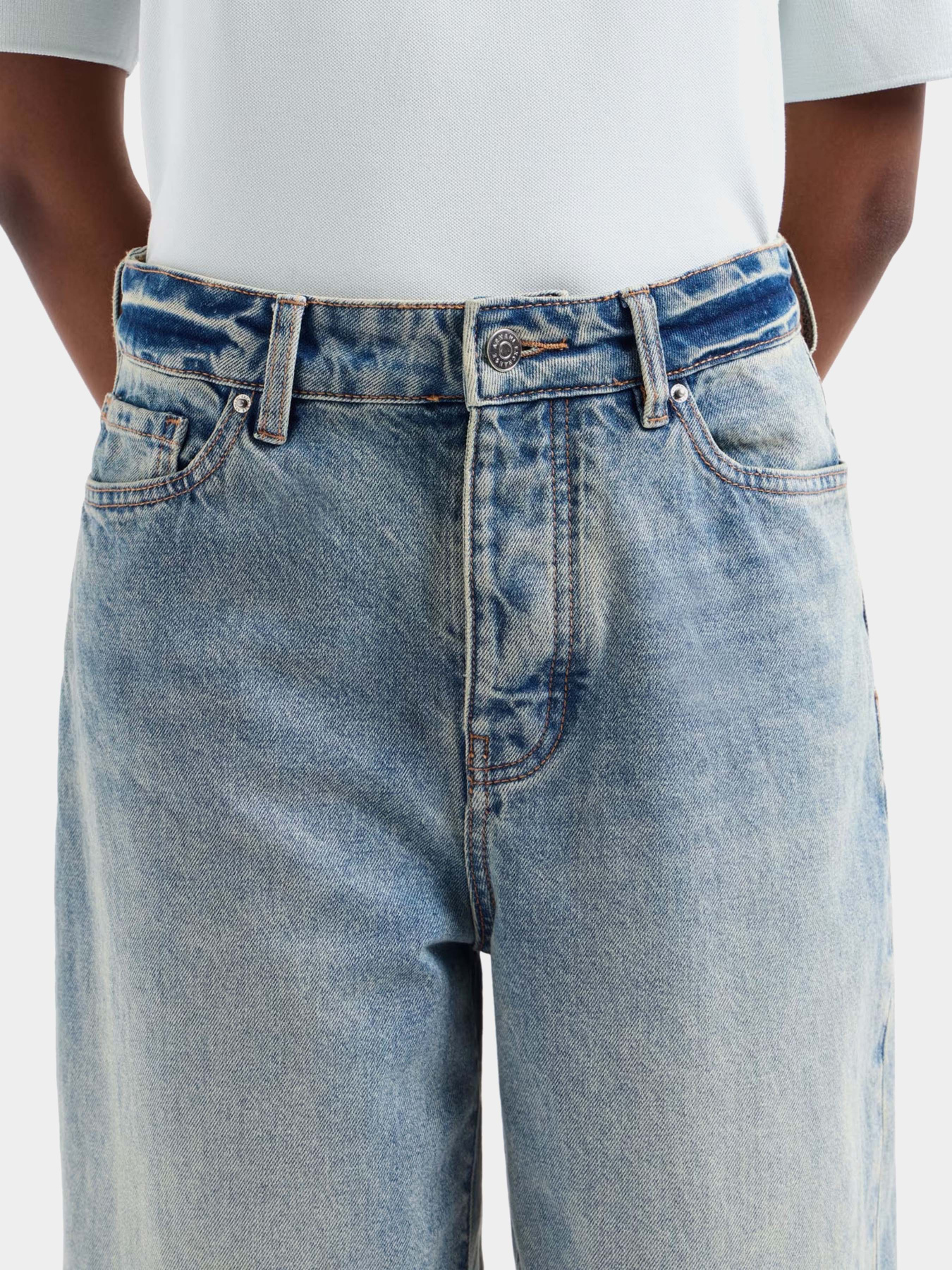 Бойфренди Armani Exchange модель XW000128-AF10869-MB001 Фото