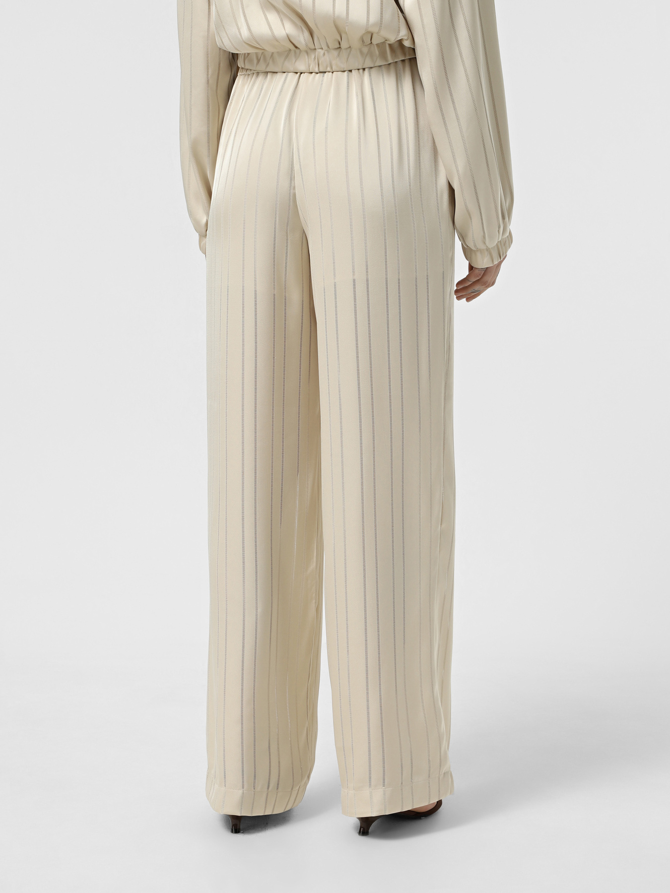 Брюки повседневные Armani Exchange модель XW000482-AF12744-F1030 Фото