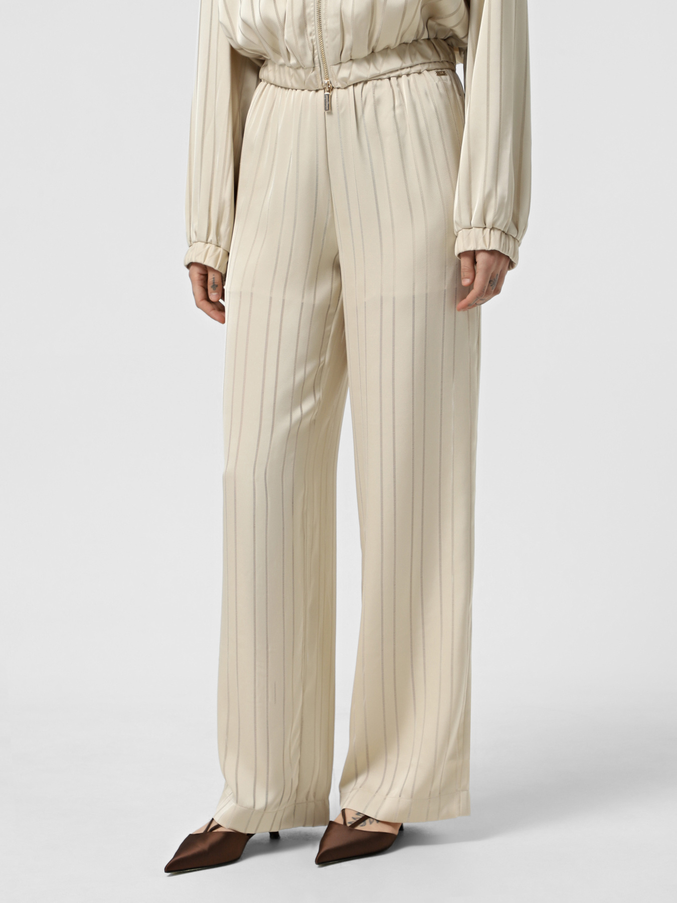 Брюки повседневные Armani Exchange модель XW000482-AF12744-F1030 Фото