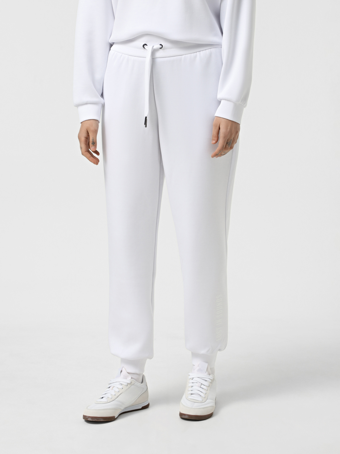 Спортивні штани Armani Exchange Lost in sounds модель XW000373-AF12819-U0002 Фото