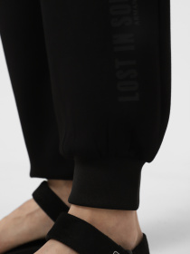 Спортивні штани Armani Exchange Lost in sounds модель XW000373-AF12819-UC001 Фото