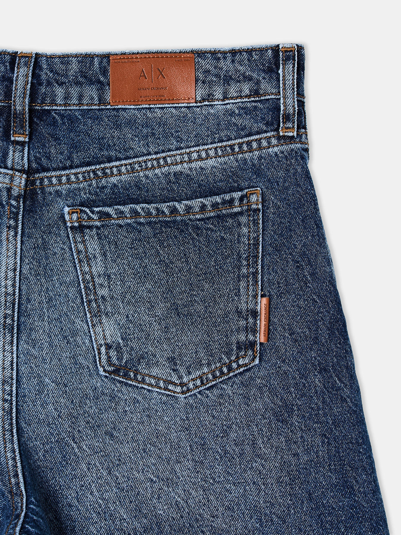 Прямые джинсы Armani Exchange модель XW000100-AF21886-MB001 Фото