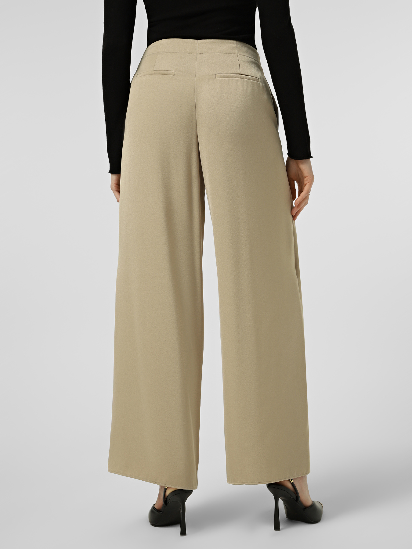 Повседневные штаны Armani Exchange модель XW001955-AF21553-U6223 Фото