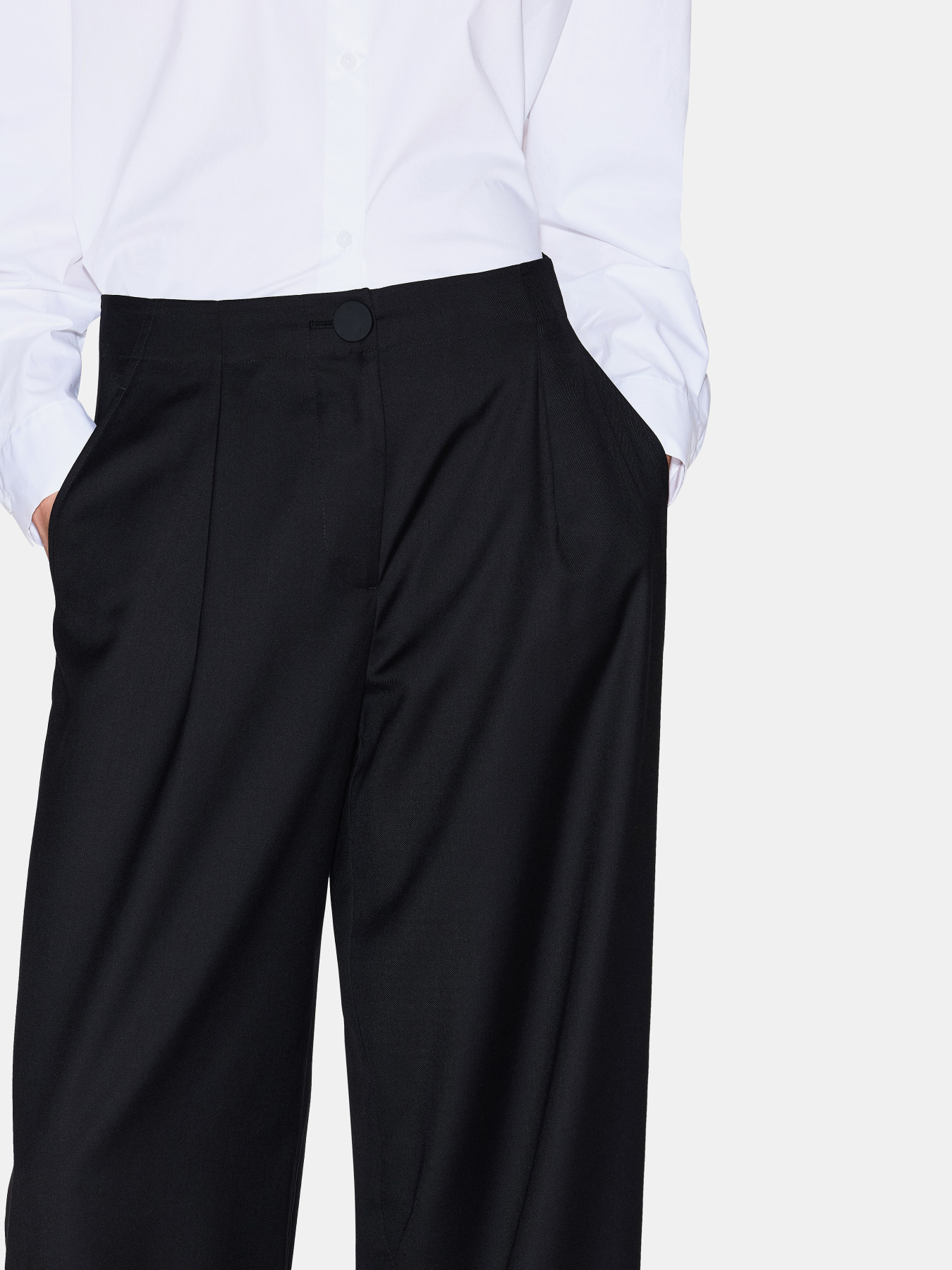 Armani Exchange XW001919-AF10855-UC001 модель XW001919-AF10855-UC001 Фото