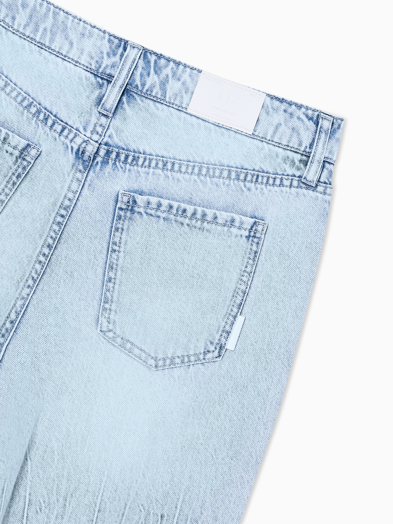 Джинсы Armani Exchange модель XW000056-AF21349-MB001 Фото