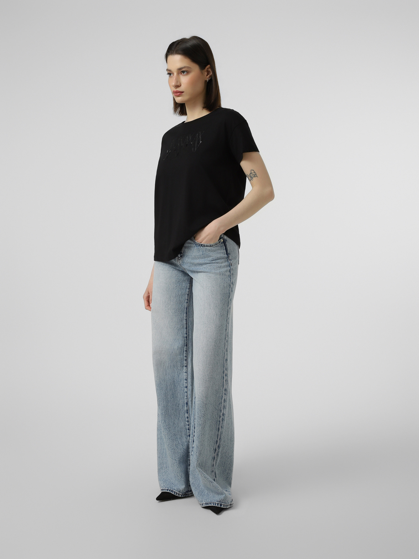 Джинси Armani Exchange модель XW001184-AF21338-MB001 Фото