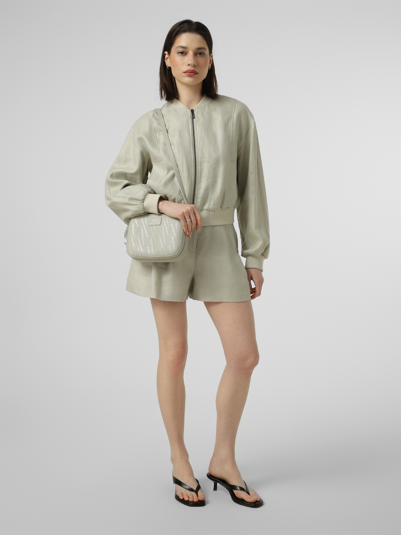 Куртки и дубленки Armani Exchange модель XW001980-AF21530-U6275 Фото
