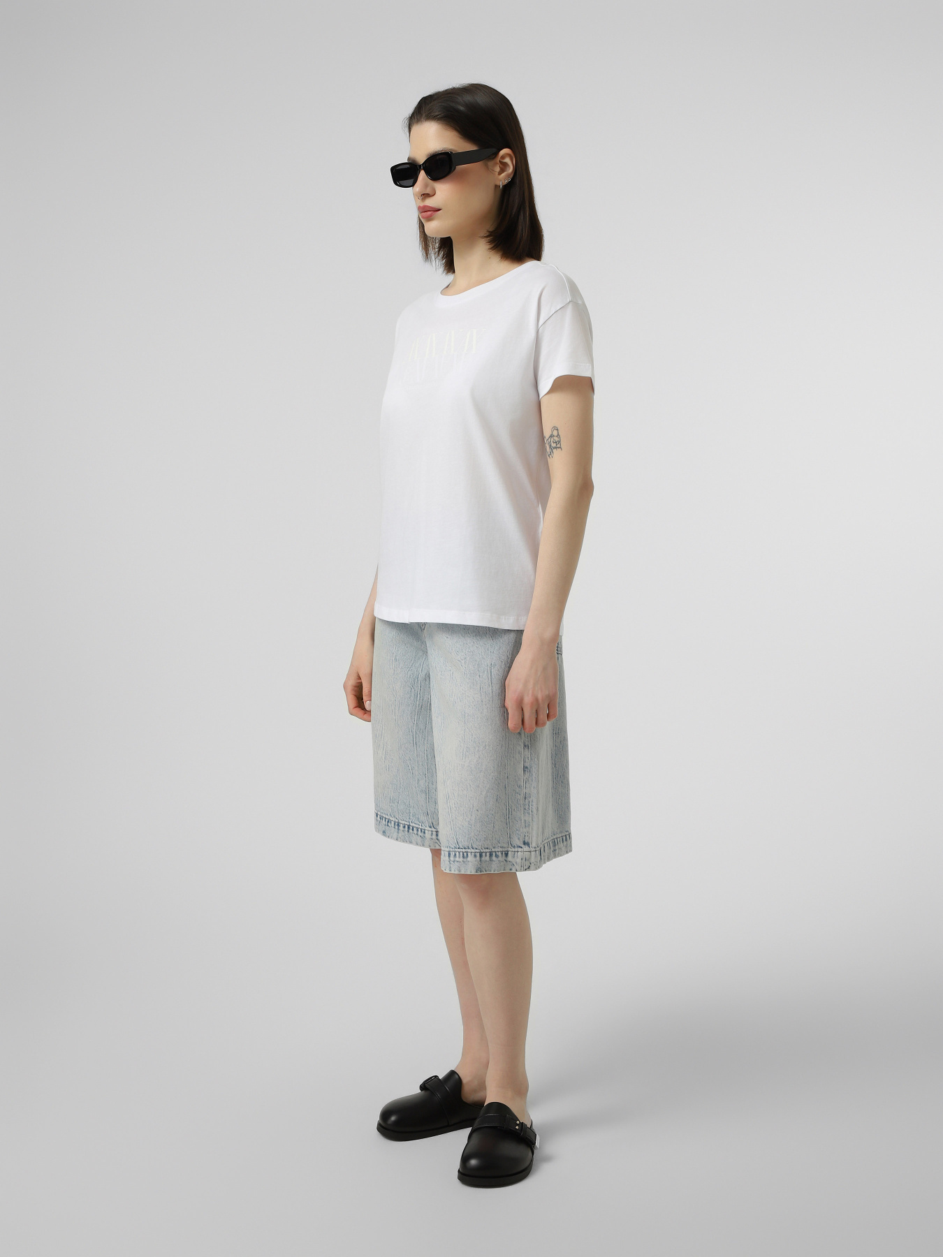 Шорти Armani Exchange модель XW002359-AF21349-MB001 Фото