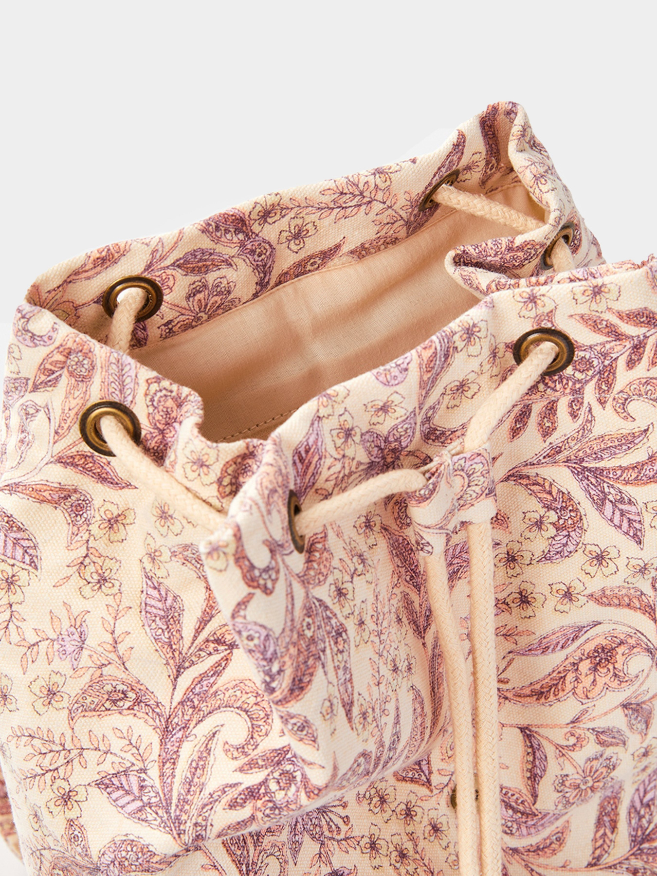 Рюкзаки Rip Curl Lunar Tides Mini модель LBPRW1-4043 Рюкзаки Rip Curl Lunar Tides Mini модель LBPRW1-4043 Фото