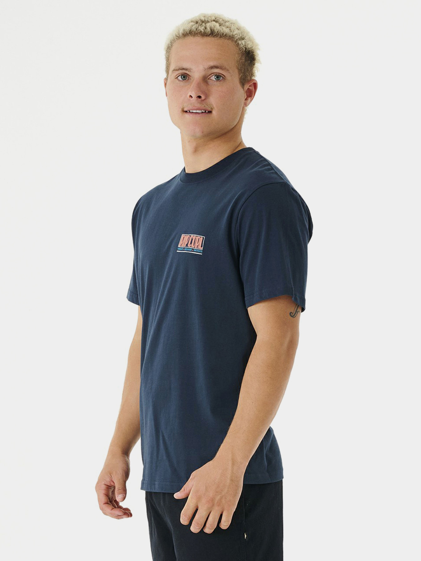 Футболка Rip Curl модель 03XMTE-291 Темно-синій Футболка Rip Curl модель 03XMTE-291 Темно-синій Фото