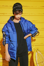 Демісезонна куртка Reporter Young модель 223-0882B-02-469-1 Фото