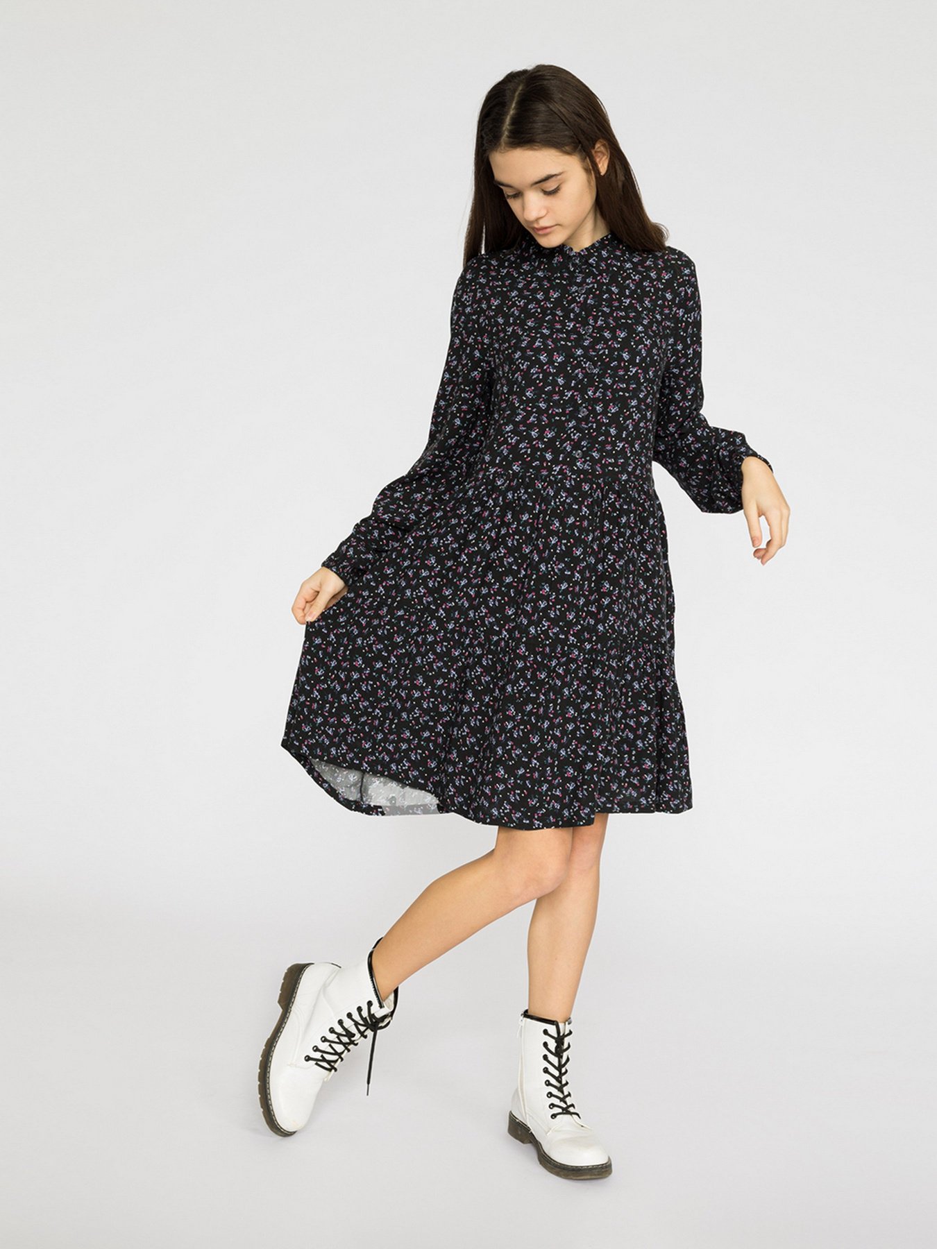 Платье мини Reporter Young модель 221-0224G-05-670-1 Фото