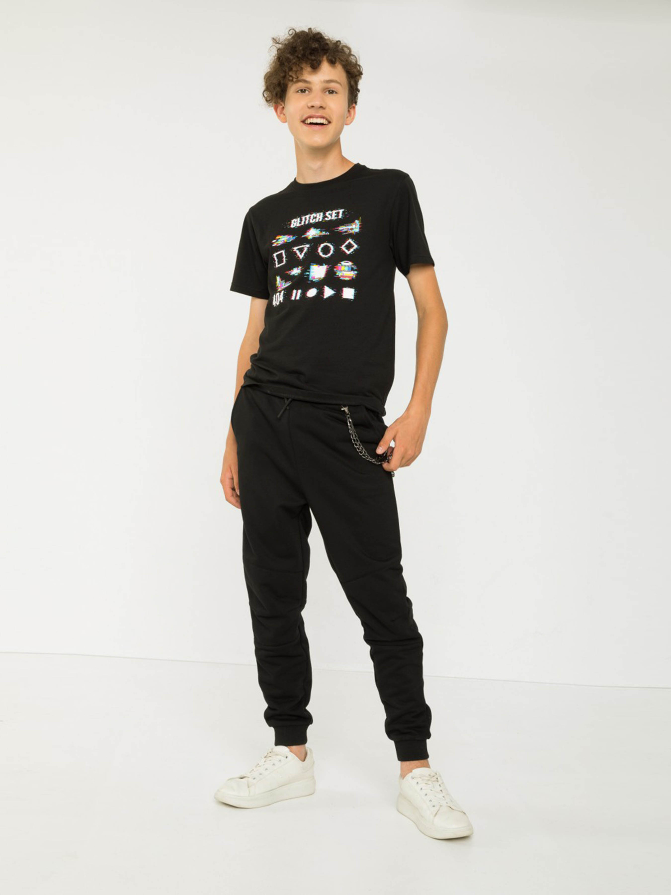 Футболка Reporter Young модель 233-0440B-07-100-1 Фото