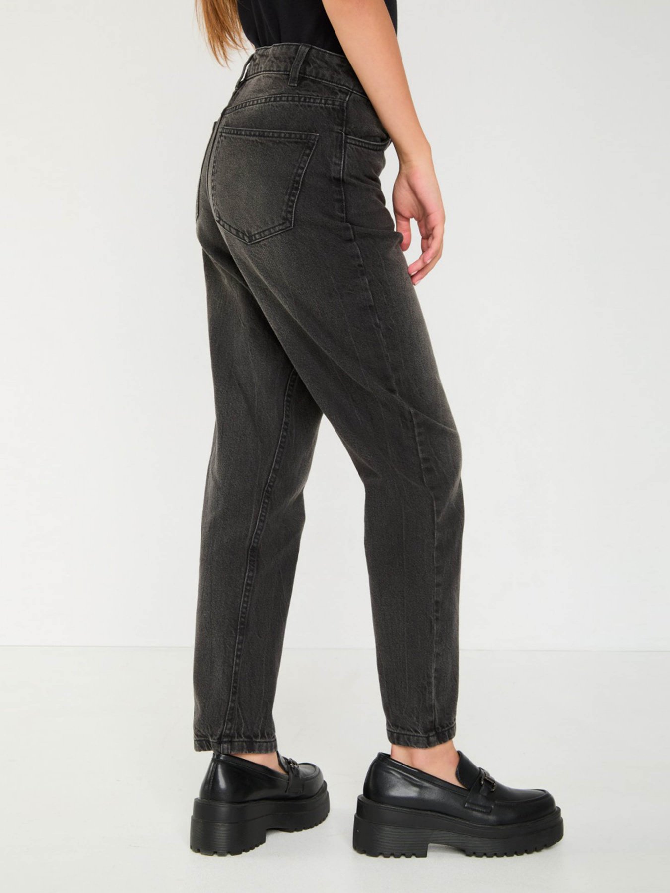 Прямые джинсы Reporter Young модель 233-0110G-33-001-1 Фото