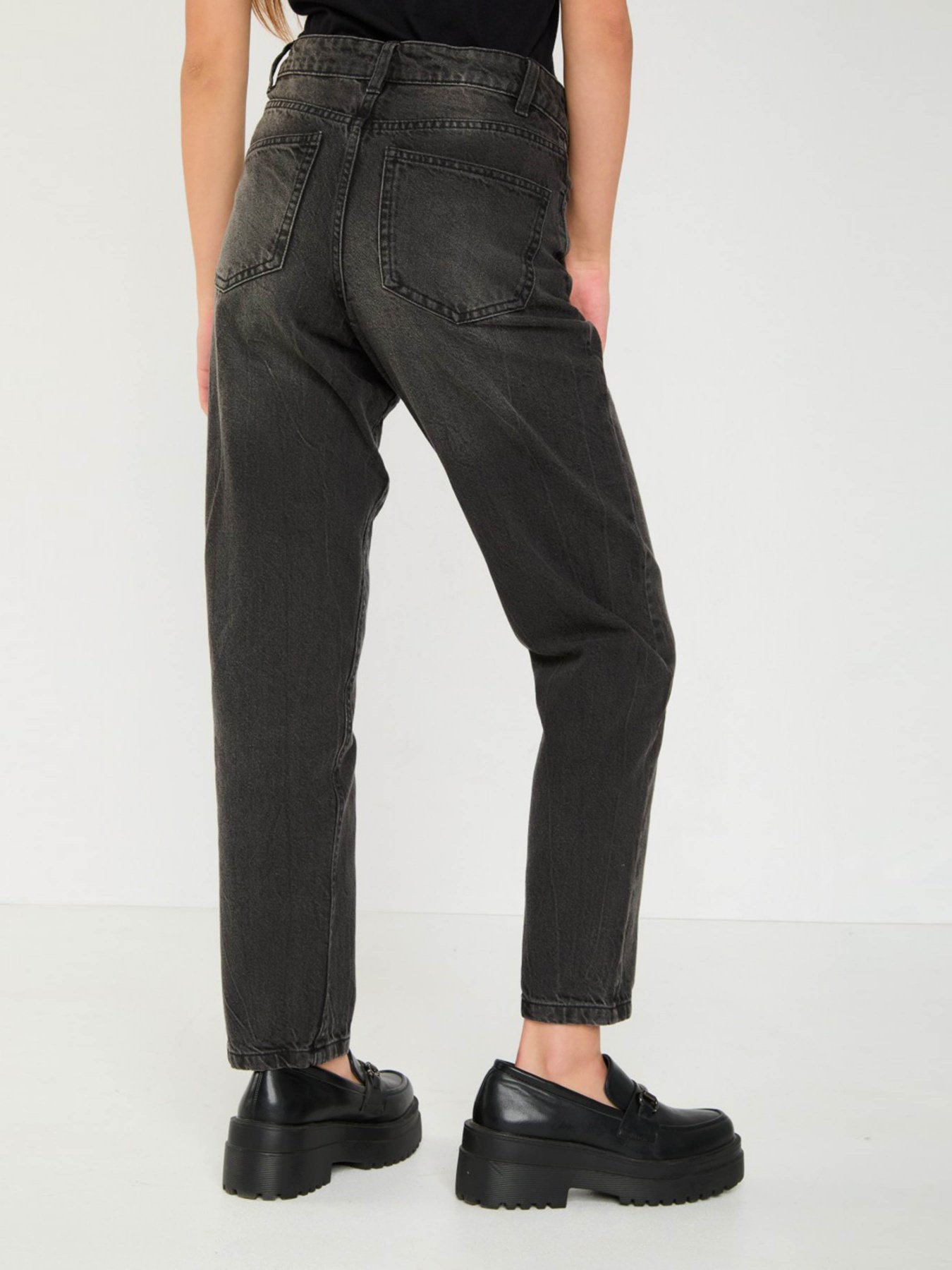 Прямые джинсы Reporter Young модель 233-0110G-33-001-1 Фото