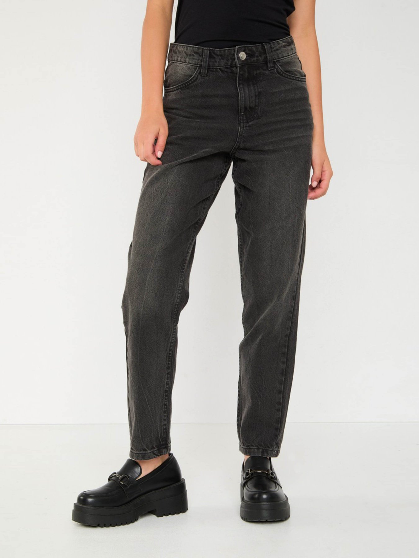 Прямые джинсы Reporter Young модель 233-0110G-33-001-1 Фото