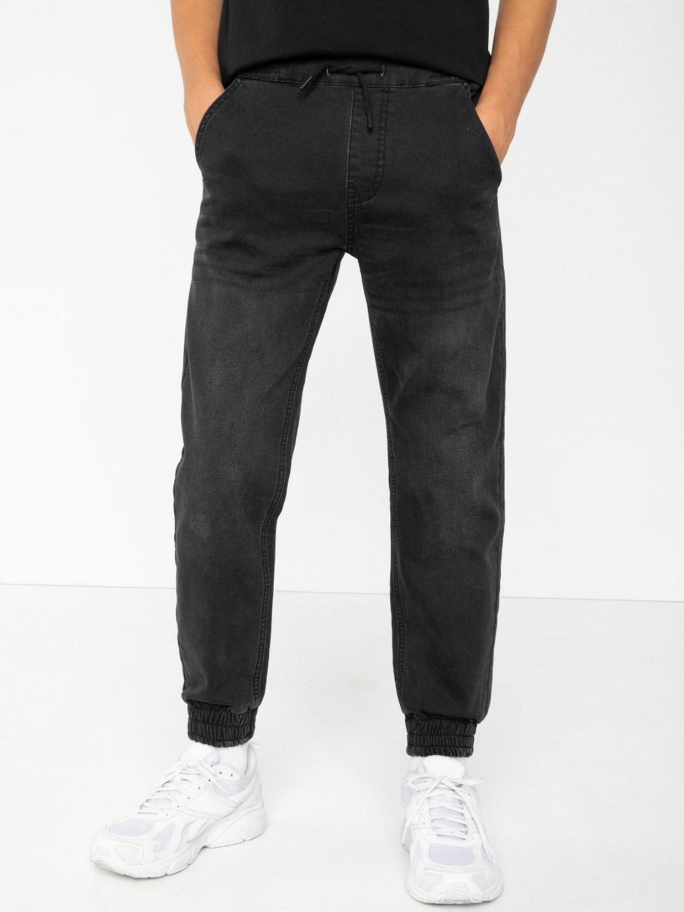 Завужені джинси Reporter Young модель 233-0110B-39-004-1 Фото