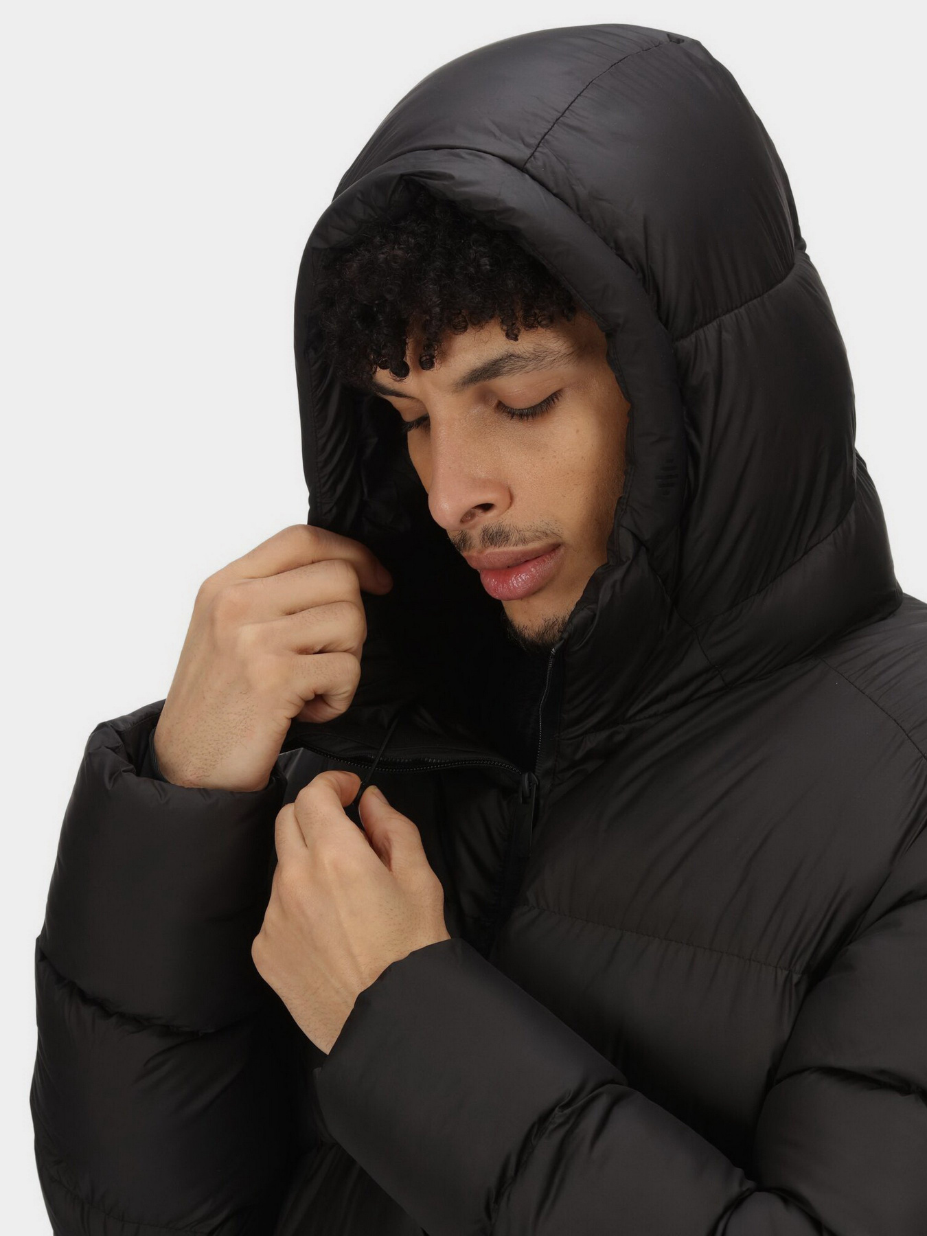 Зимняя куртка Regatta Hallin модель RMN198-800 Фото