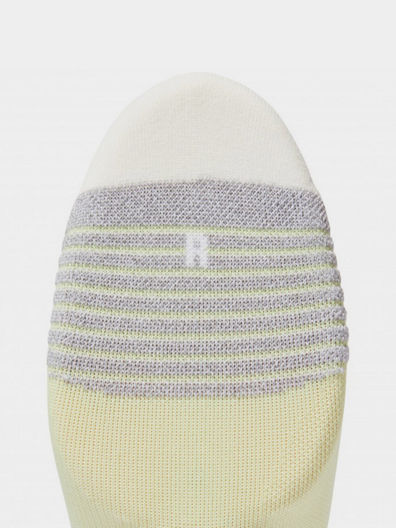 Носки и гольфы Asics Ultra Light Quarter модель 3013A280-303 Фото