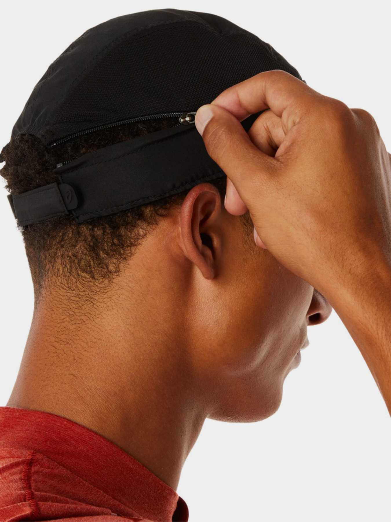 Кепка Asics Visor Модель 3013A871-001 Чорний Фото