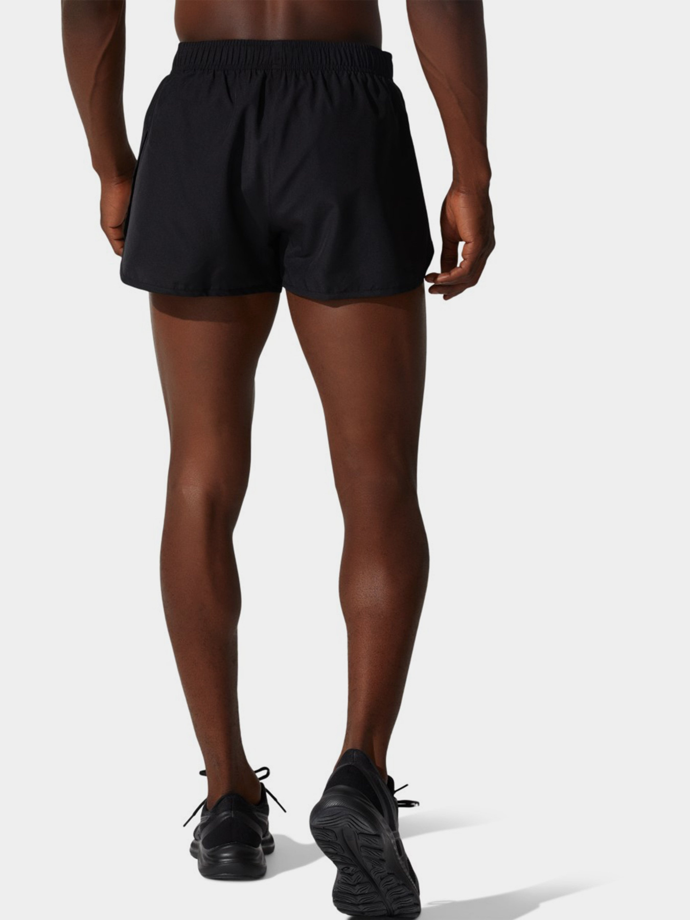 Шорты спортивные Asics Core Split модель 2011C343-001 Чорний Фото