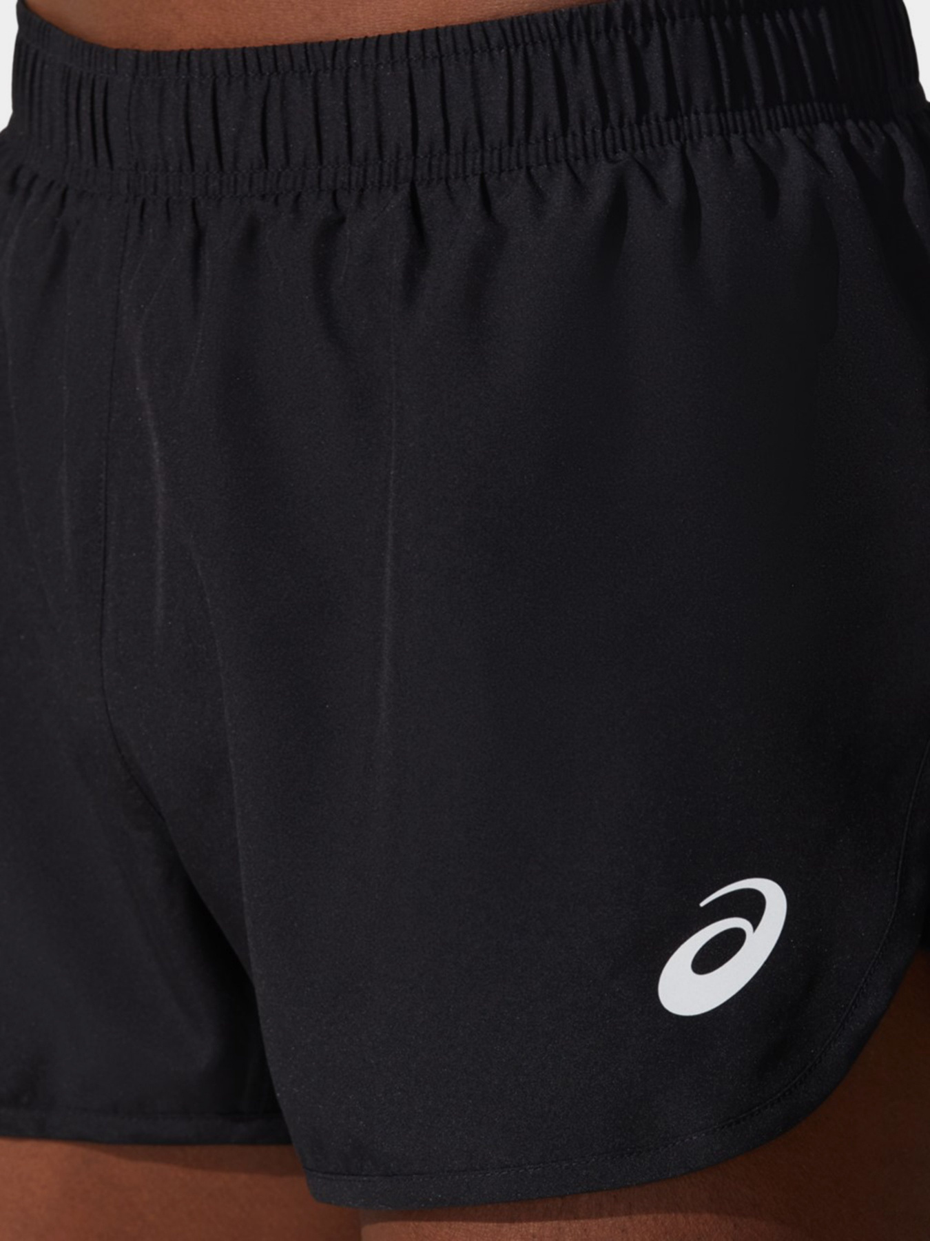 Шорты спортивные Asics Core Split модель 2011C343-001 Чорний Фото
