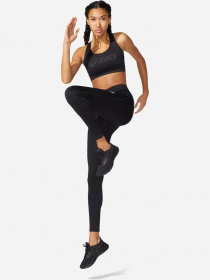 Спортивний топ Asics Core модель 2012C573-001 Чорний Фото