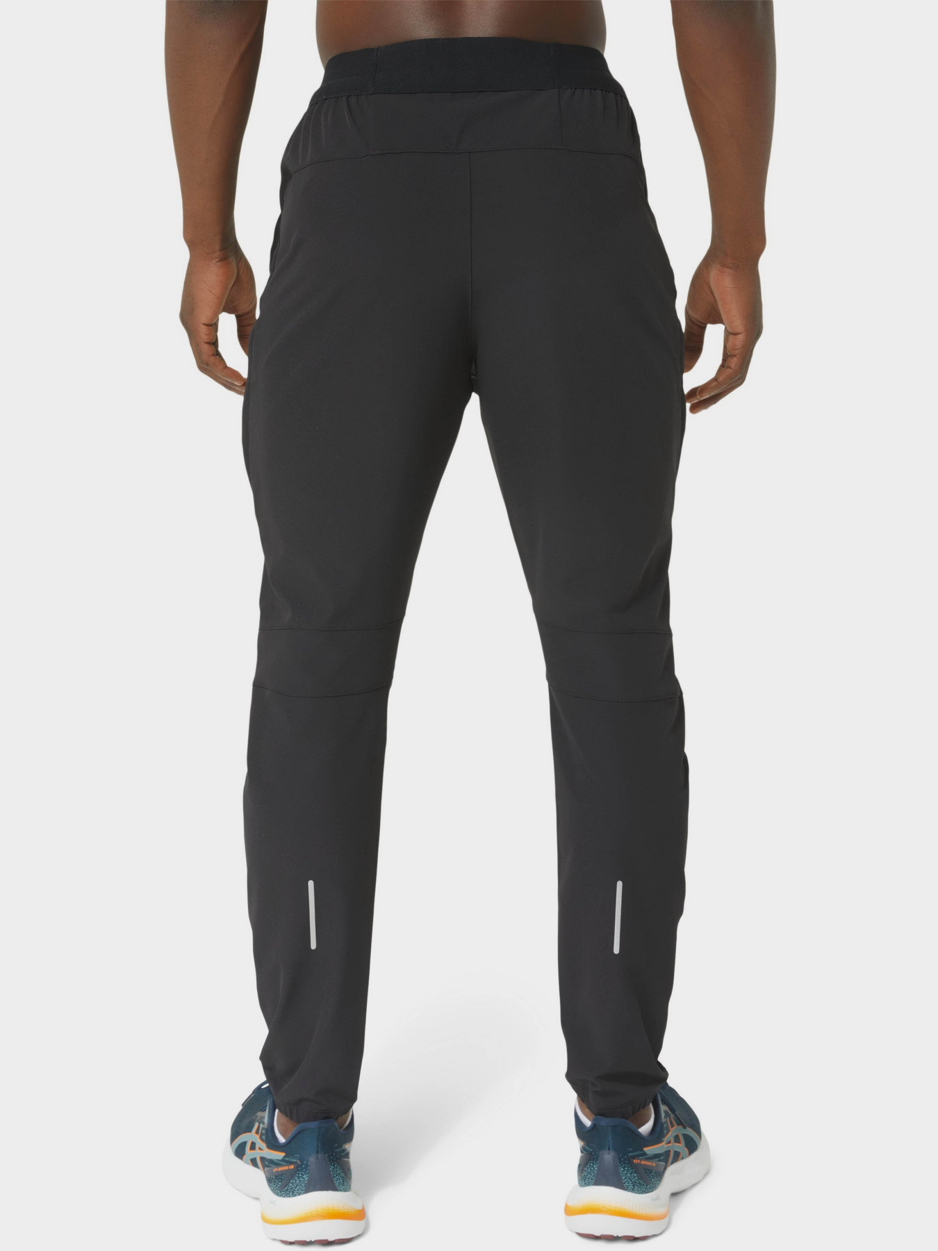 Джогери Asics Winter Run модель 2011C870-001 Чорний Фото