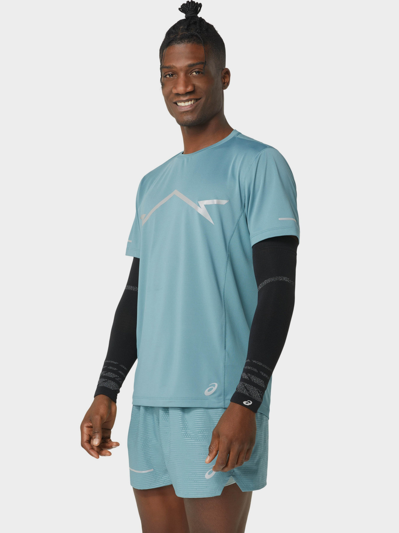 Рукав спортивный Asics Lite-Show Armsleeve модель 3013A890-001 Чорний Фото