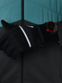 Рукавички Asics Wind-Block Running модель 3013A901-001 Чорний Фото