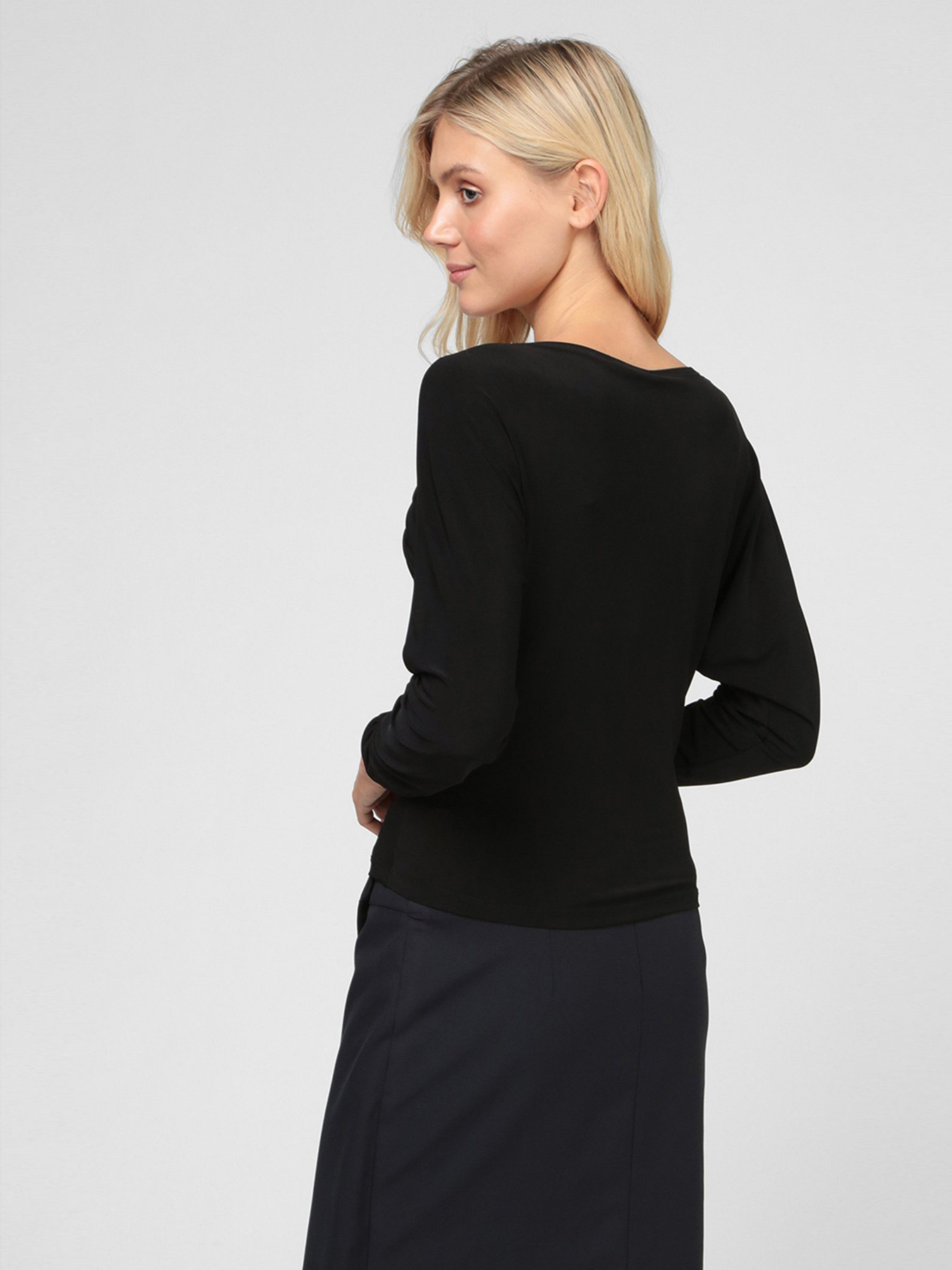 Блуза Sassofono модель A191-SF-307575, ЧОРНИЙ Фото