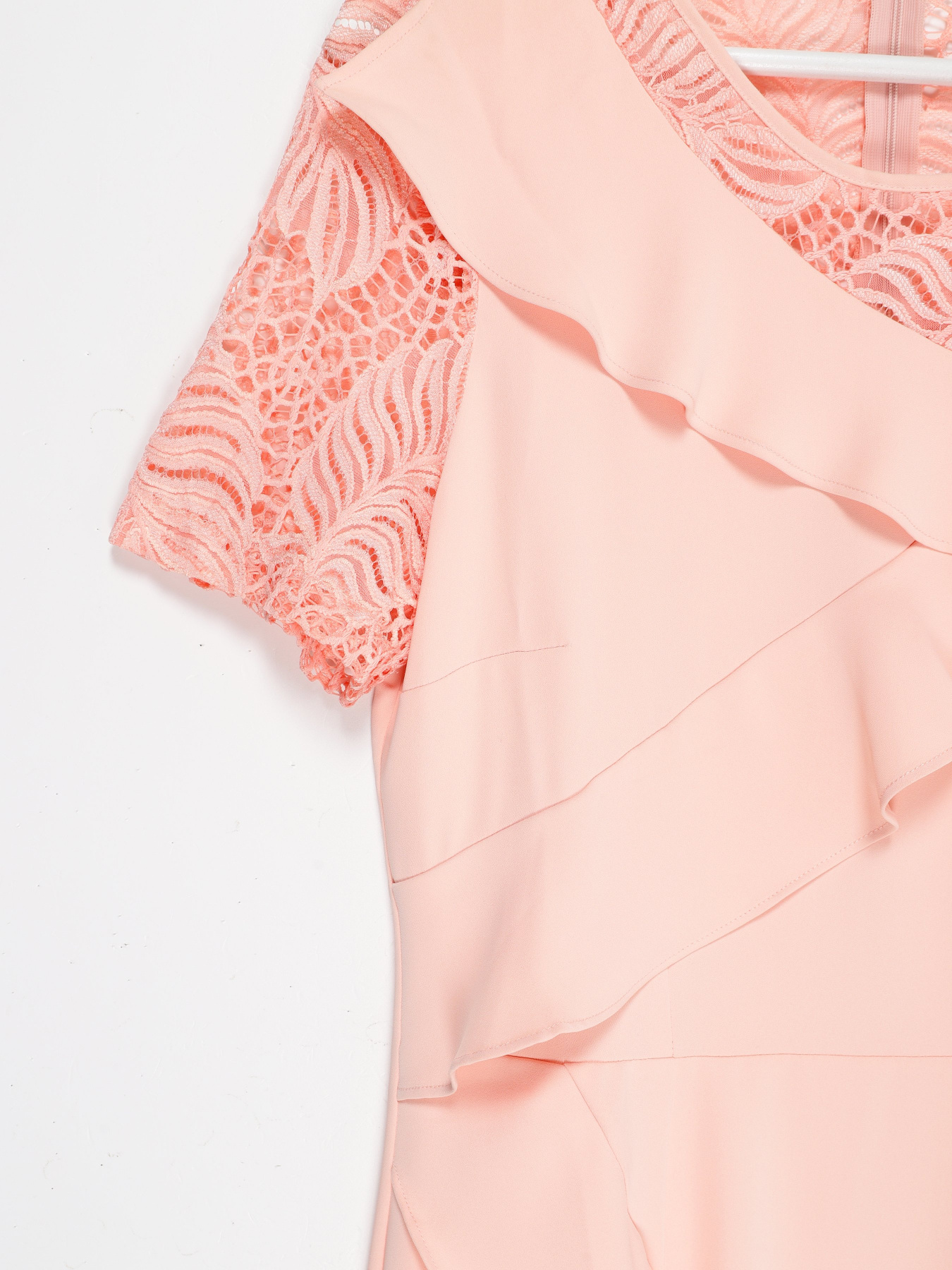 Платье мини Sassofono модель A182-SF-205171 ЛОСОСЕВИЙ Платье мини Sassofono модель A182-SF-205171 ЛОСОСЕВИЙ Фото