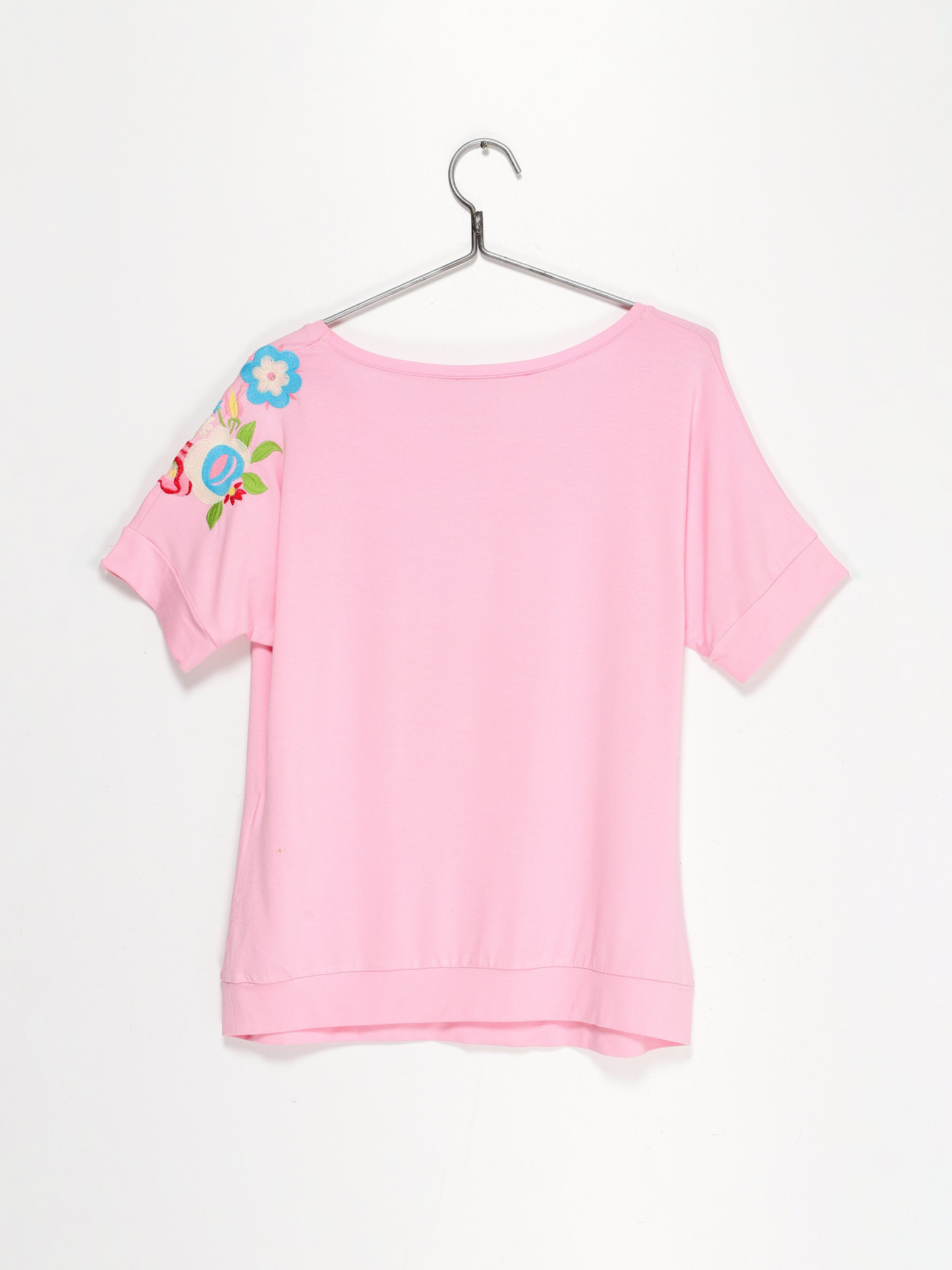 Футболка Sassofono модель A192-SF-300111 РОЖЕВИЙ Фото