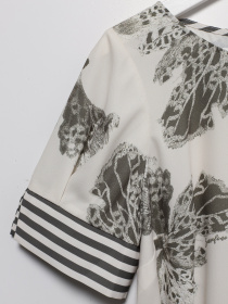 Блуза Sassofono модель A192-SF-402116 Молочний Фото