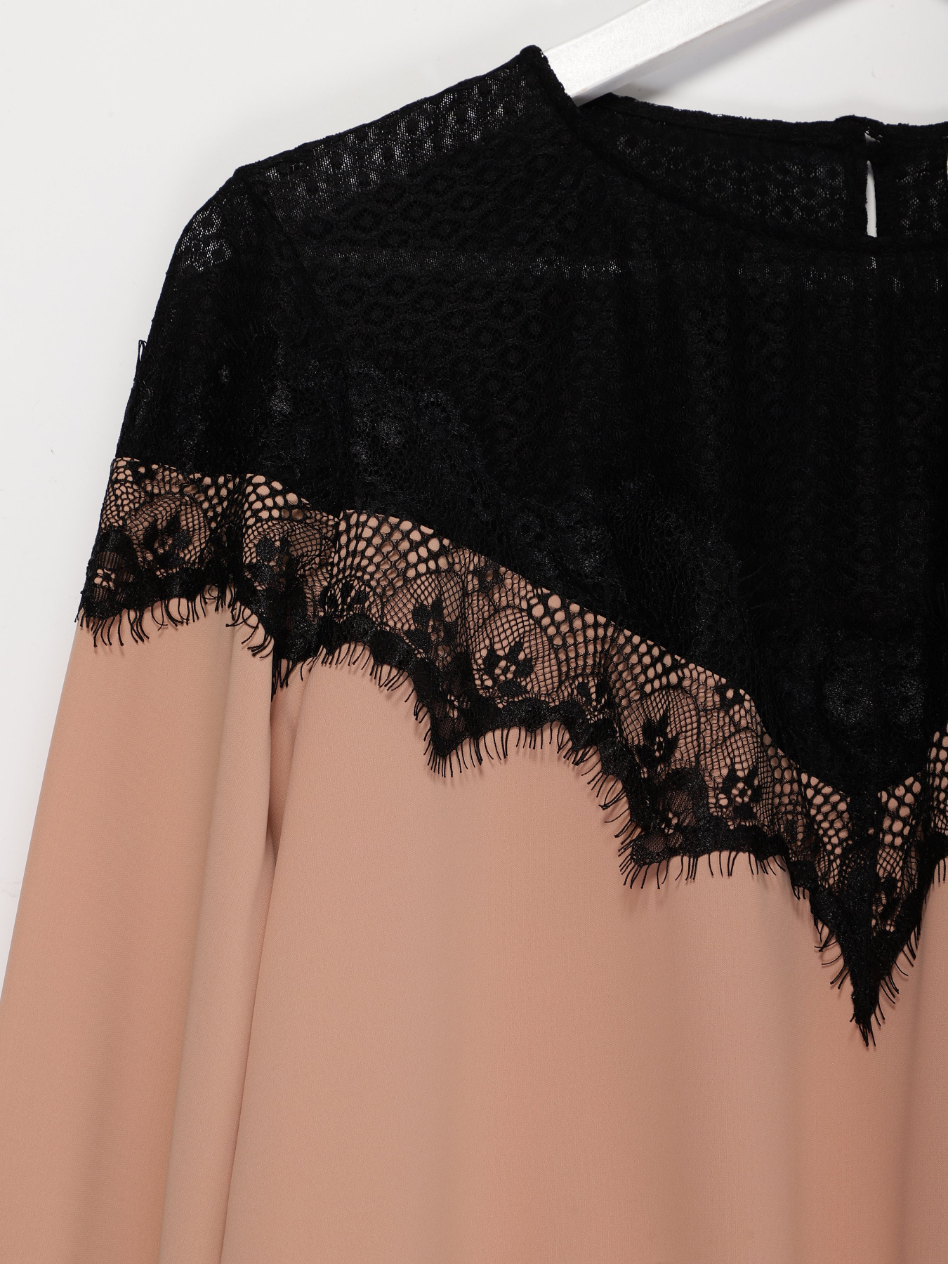 Блуза Sassofono модель A202-SF-269111 ТЕМНО-ПУДРОВИЙ Фото